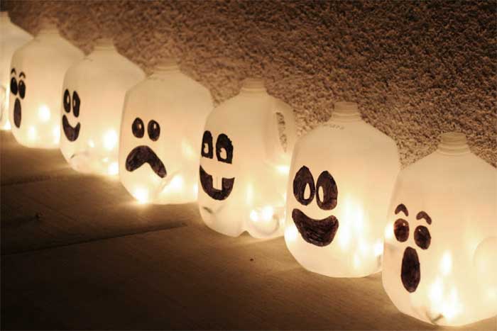 Fantasmas iluminados para halloween