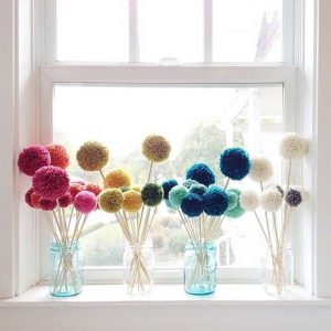 flores diy con pompones de lana